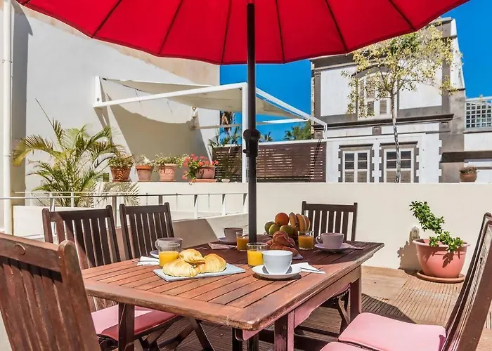 Santa Barbara Vegueta Nyaraló *